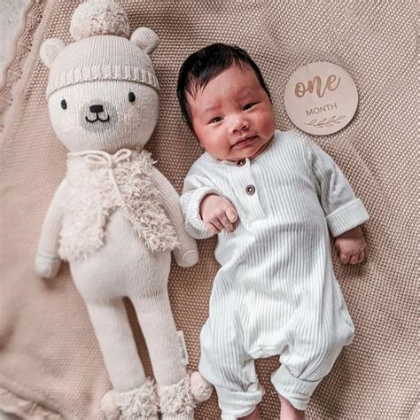 Monthly Baby Photo Ideas 20 Cute Pics For Inspiration