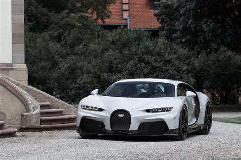 Bugatti Chiron Super Sport is a longtail beauty - CNET