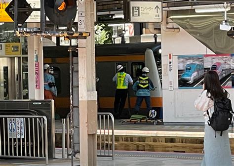 中央線快速線 三鷹駅で人身事故 「電車に飛び込んだ」 なずな速報