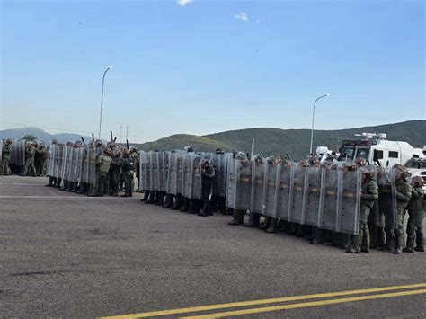 Se Realizaron En El Pa S Ejercicios Militares Escudo Bolivariano