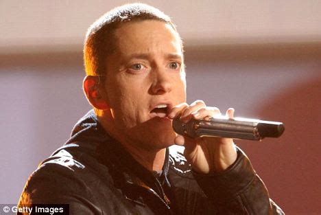 reading  leeds festival    eminem  headline daily