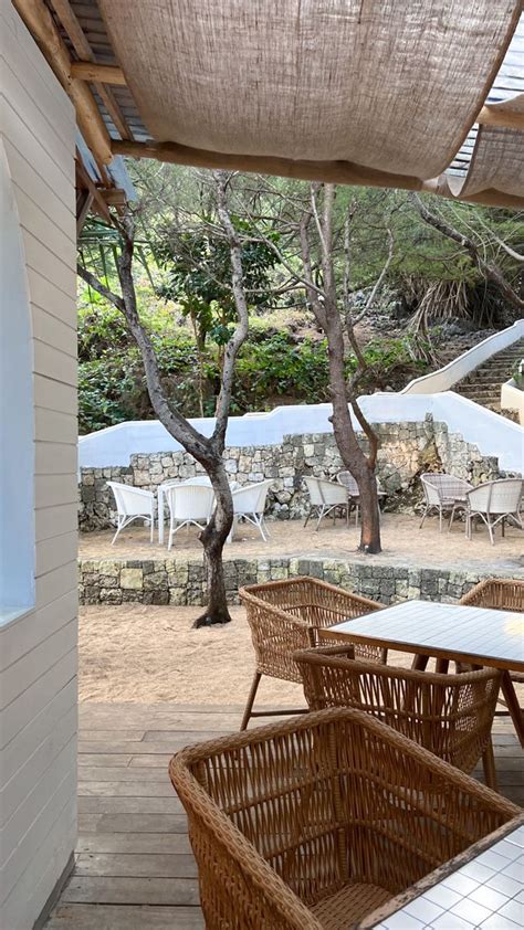 oleh Rindang Salsabila Azani di 24/7