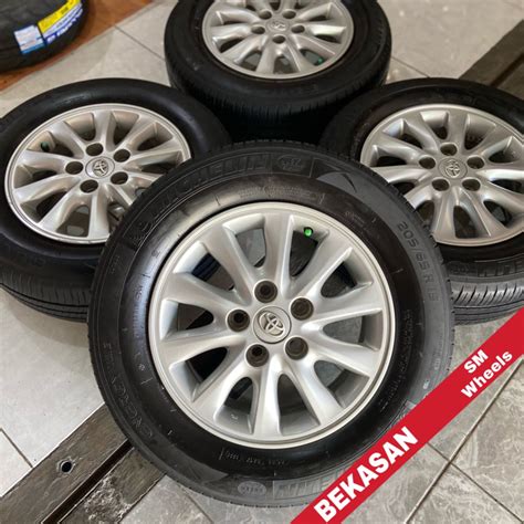 Jual 4pc Velg Bekas R15 Innova V Luxury Velg Bekas Semarang Toko