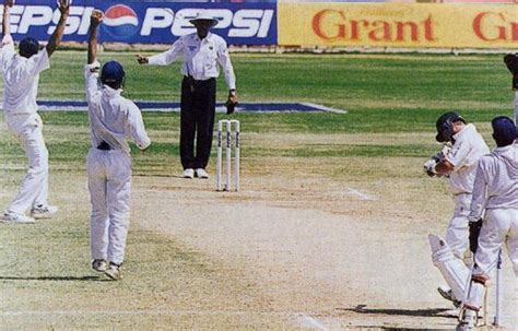 Mark Waugh Is Controversially Given Out On The Final Day Of The Chennai