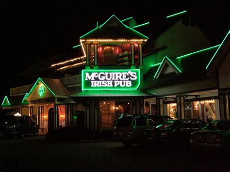 Mcguires Irish Pub In Destin Florida