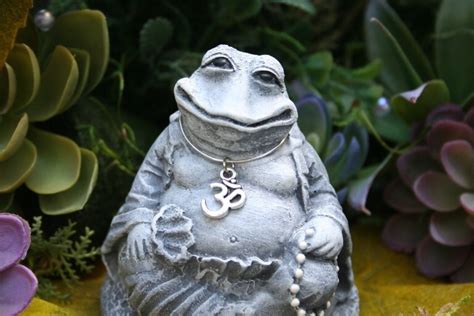 Meditating Frog Buddha Feng Shui Toad Buddha Statue By Phenomegnome Etsy