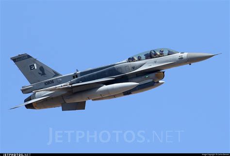 10806 Lockheed Martin F 16d Fighting Falcon Pakistan Air Force Carlos Barcelo Jetphotos