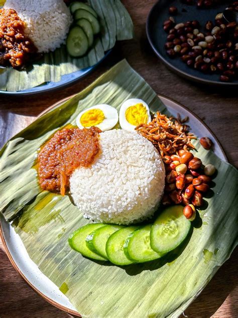 Nasi Lemak | Recipe | Nasi lemak, Coconut rice, Easy rice recipes