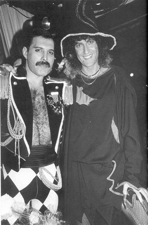 Freddie Mercury And Brian May Queen Photos Queen Pictures Queen Images John Deacon Queen Brian