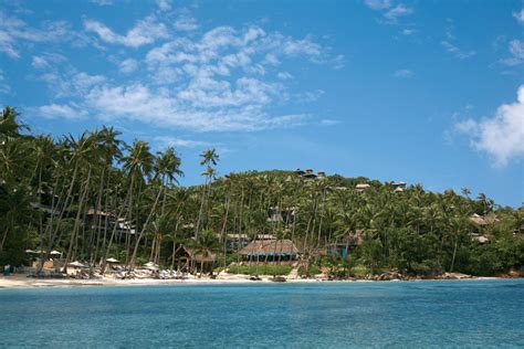 9 Luxury Resorts for the Ultimate Tropical Getaway in Samui