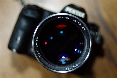 Carl Zeiss Planar 85mm F1 4 ZK T PentaxForums