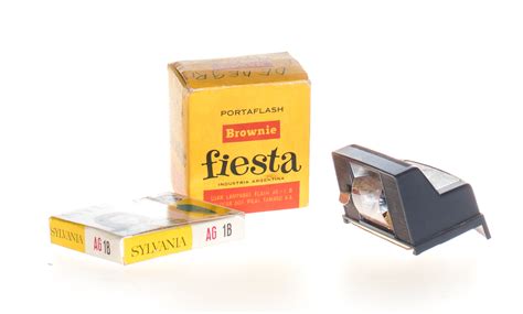 Kodak Brownie Fiesta Camara Flashvintage