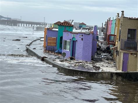 30 Foot Waves Flooded Coastal Areas, Prompts Evacuations | Good Times