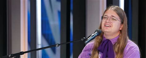 American Idol Hopeful Olivia Soli Wows Lionel Richie With Her Version