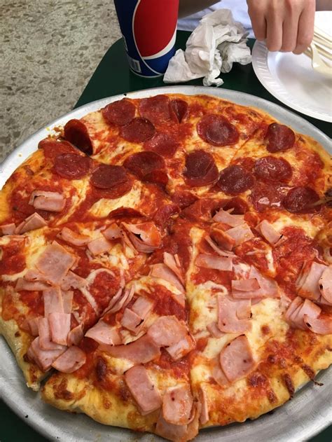 Tommy`s Pizza Menu Reviews And Photos 451 S Hills Dr Shepherdstown