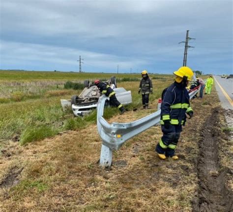 Trágico accidente en la Ruta 11 una embarazada murió al volcar el