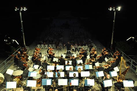 La Filarmonica In Tour Con Alpesh Chauhan La Toscanini