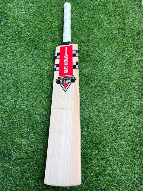 Gray Nicolls Cricket Bat Predator 100 Grade 1 English Willow 9