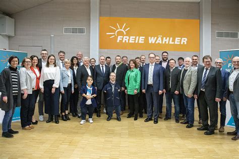 Freie W Hler Nominieren Kandidaten F R Landtags Und Bezirkswahl