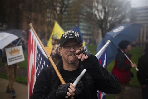 Pics/Videos: Hundreds storm Michigan Capitol to protest state lockdown ...