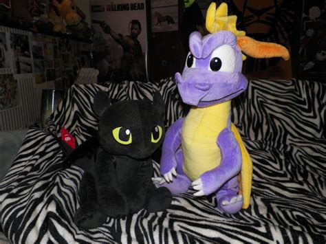 Toothless and Spyro by BanditTheBat on DeviantArt