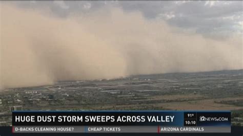 Dust Storm Rolls Into Phoenix Valley