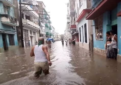 Casas Inundadas Y Drenajes Colapsados La Habana Tras Las Lluvias De