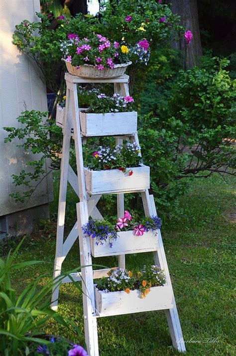 20 Creative Ladder Ideas For Home Decoration Hative