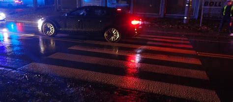 Rybnik Letni Kierowca Audi Potr Ci Pieszego Na Pasach L Skie