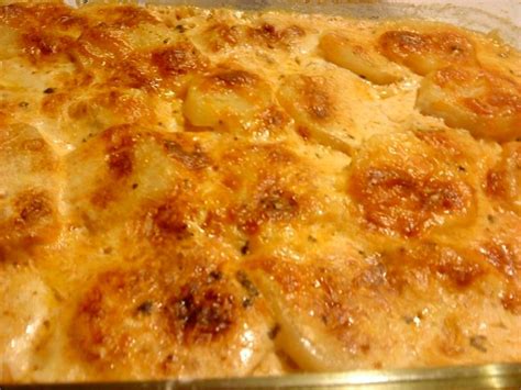 Potatoes Au Gratin Cheesy Au Gratin Potato Side Dishes