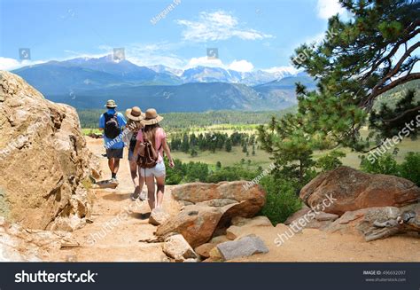 25,181 Family Vacation National Park Images, Stock Photos & Vectors ...