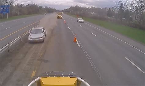 Schenectady Close Call Video Captures Scary I 90 Work Zone Crash