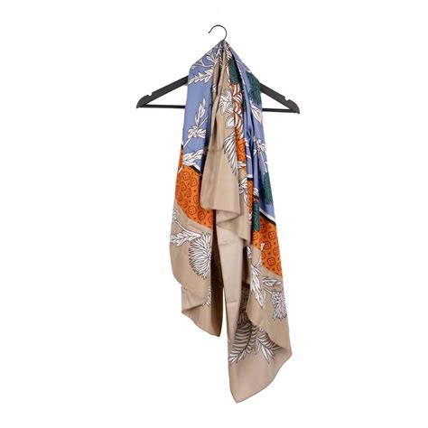 Foulard Soie Carr X Cm Imprim Plantes Et Motifs G Om Triques