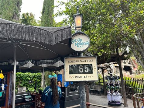 Photos Video Splash Mountain Closes Permanently At Disneyland