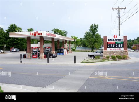 The Ingles Gas Express Station in Hendersonville. North Carolina Stock ...