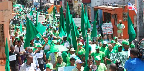 Marcha Verde Exige Investigaci N Penal De Danilo Y Plantas De Punta