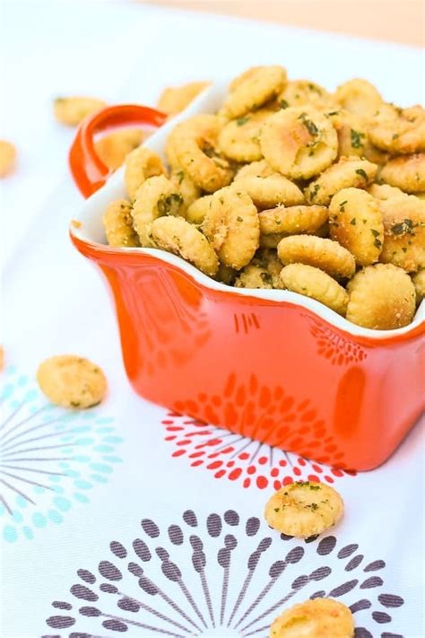 Seasoned Oyster Crackers Recipe With Video Rachel Cooks