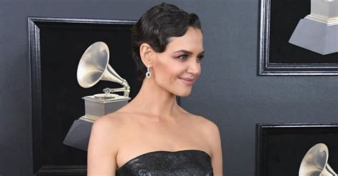 Katie Holmes Grey Hair At The 2018 Grammys Popsugar Beauty Uk