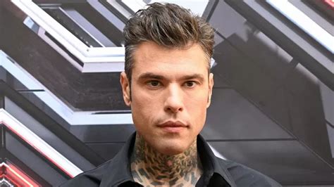 Cronaca Fedez E Iovino Si Accordano Il Personal Trainer Non Querela