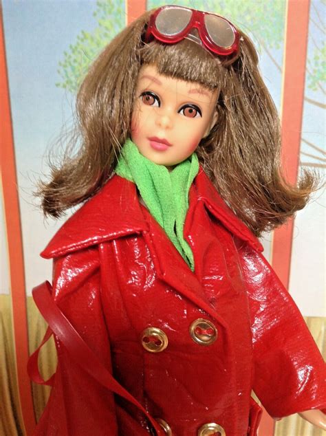 Vintage Mattel Barbie Cousin Early Straight Leg Brunette Francie With