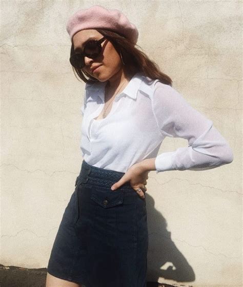 These Outfits Prove The Beret Is Having A Major Moment | Outfits ...