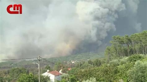 Imagens aéreas mostram cenário do maior incêndio do ano em Vila de Rei