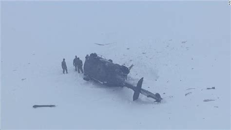 Mira cómo dos helicópteros Black Hawk chocan durante un entrenamiento