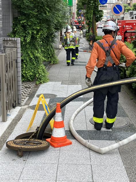 【火事】横浜市西区浅間町1丁目に消防車のサイレン鳴り響く火災 浅間町のマンション密集地で黒煙あがる まとめダネ！