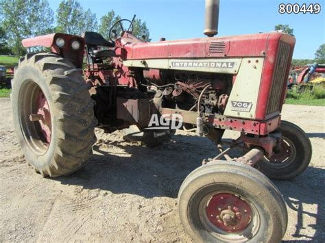 Used 1967 International Harvester 706 Tractor Agdealer