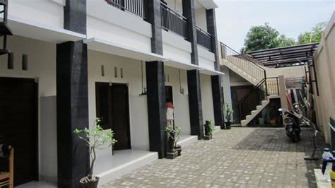 balik sebuah bisnis kos kosan  katanya duduk manis doang