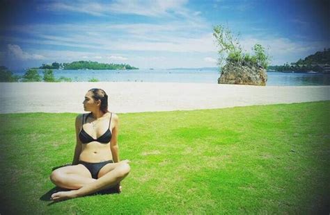 7 Hot Sexy Gwen Zamora Bikini Pics