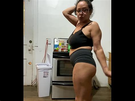 Anna Maria Mature Latina Black Workout Apparel Part XVIDEOS