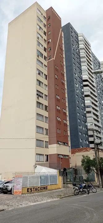 Apartamento na Rua Nunes Machado Rebouças em Curitiba por R 239 000