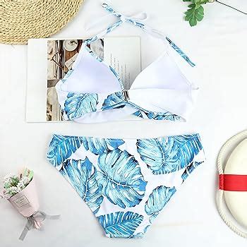 Hot Sexy Derya Tavas Bikini Pics